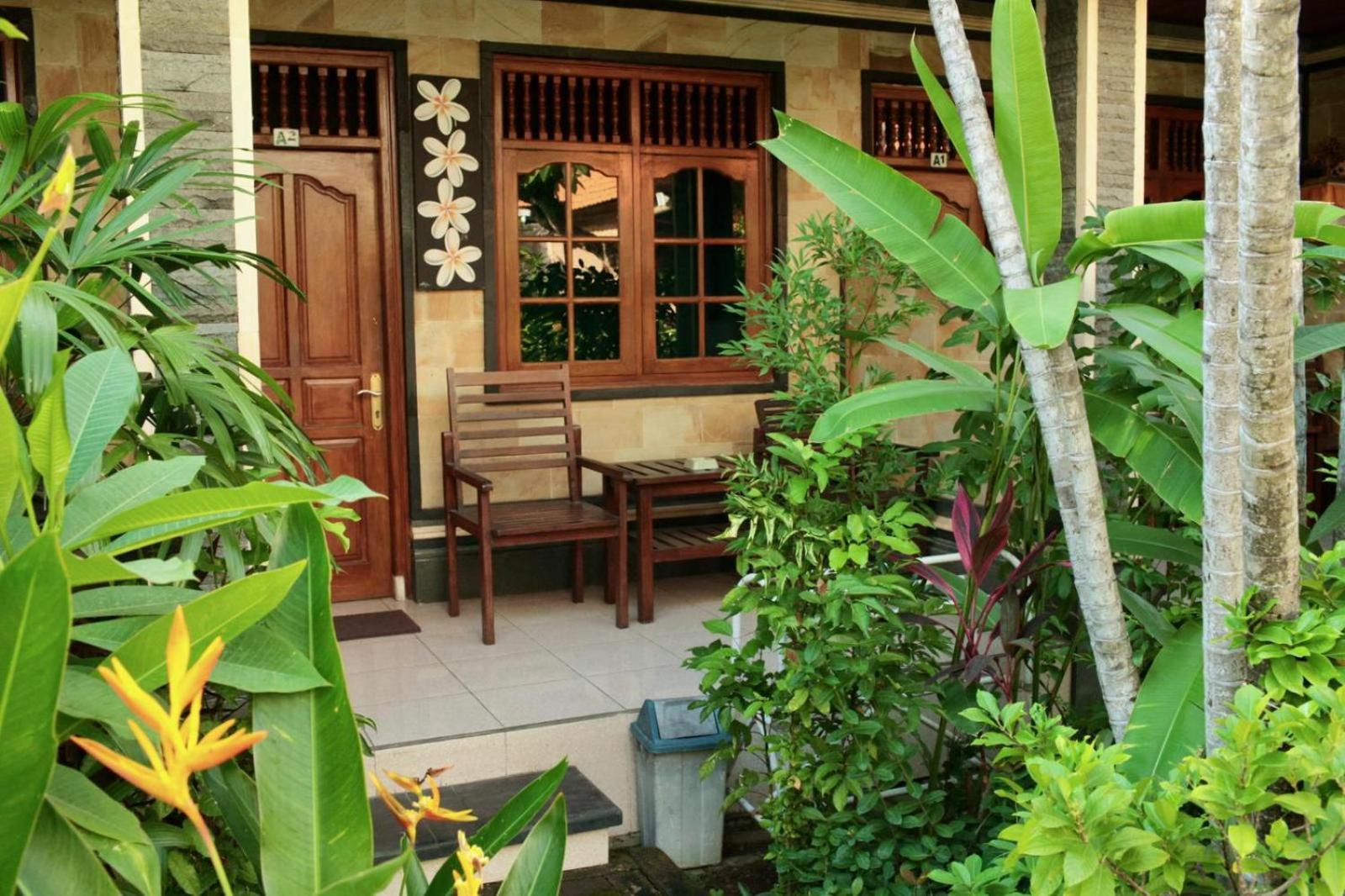 Adus Beach Inn Legian Exteriér fotografie
